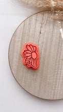 Load image into Gallery viewer, Marguerite Clay Cutter set