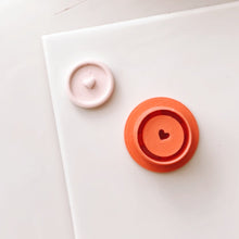 Load image into Gallery viewer, Organic Heart Clay Cutter