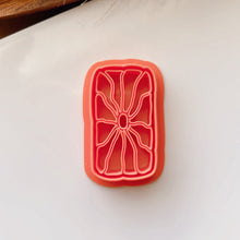 Load image into Gallery viewer, Scorching Sun Clay Cutter