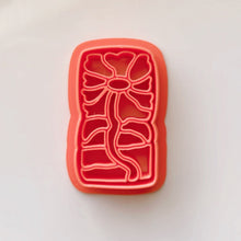 Load image into Gallery viewer, Flower Power Clay Cutter