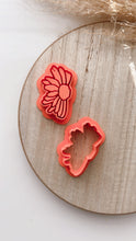 Load image into Gallery viewer, Marguerite Clay Cutter set