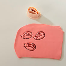 Load image into Gallery viewer, Ebi Clay Cutter
