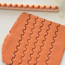 Load image into Gallery viewer, 08 Edge Cutter For Polymer Clay

