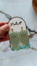 Load image into Gallery viewer, A15 Ariel Earrings
