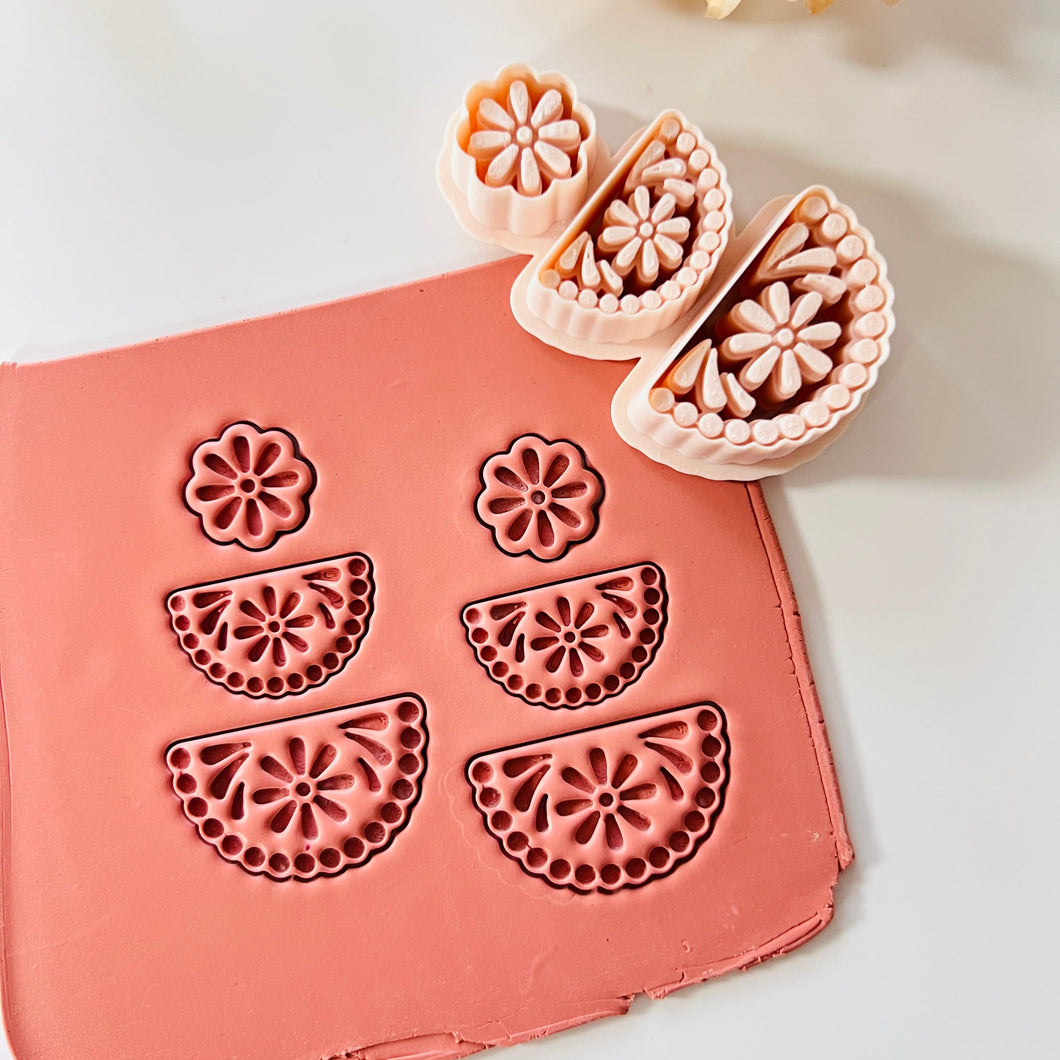 Barro en Flor Clay Cutter