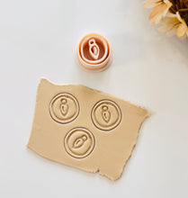 Load image into Gallery viewer, Light Stud Clay Cutter
