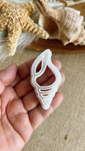 Load image into Gallery viewer, Spiral Clay Cutter
