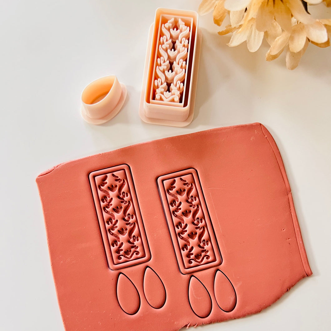 Náhuatl Flor Clay Cutter