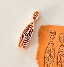 Load image into Gallery viewer, Matilda Clay Cutter

