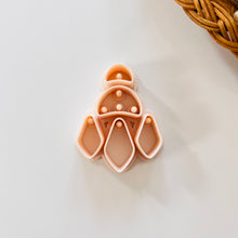 Load image into Gallery viewer, Armor Clay Cutter | Small Version
