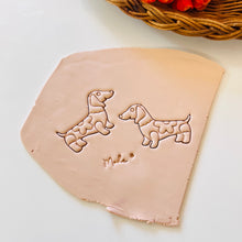 Load image into Gallery viewer, Alebrije Perro Clay Cutter
