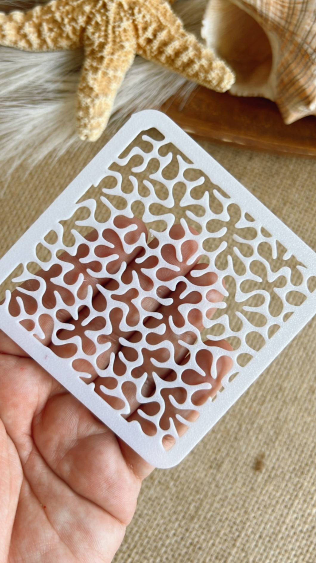 Seaweed Mini Stencil