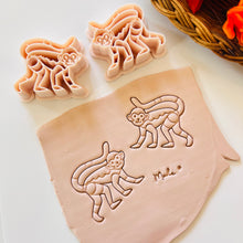 Load image into Gallery viewer, Alebrije Mono Clay Cutter
