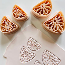 Load image into Gallery viewer, Ventanal Clay Cutter Set

