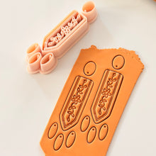 Load image into Gallery viewer, Margot Clay Cutter
