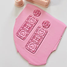 Load image into Gallery viewer, Reina De Corazones Clay Cutter Set
