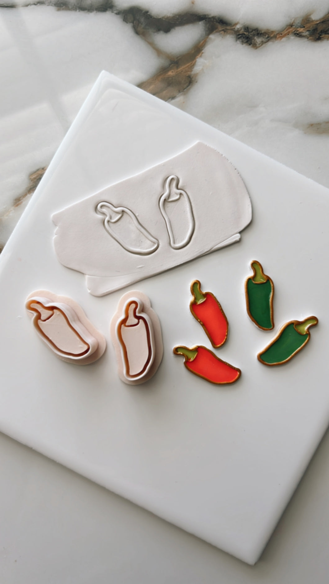Jalapeño Set of two pieces (left and right)