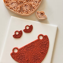 Load image into Gallery viewer, Nereida | Necklace &amp; Earring Clay Cutter Set
