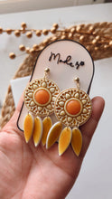 Load image into Gallery viewer, Sunflower Earrings
